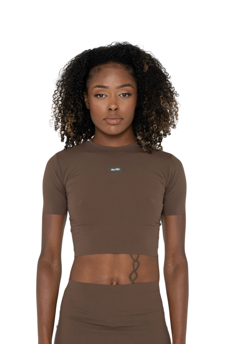 BROWN SLINKY S/SLEEVE CROP TOP