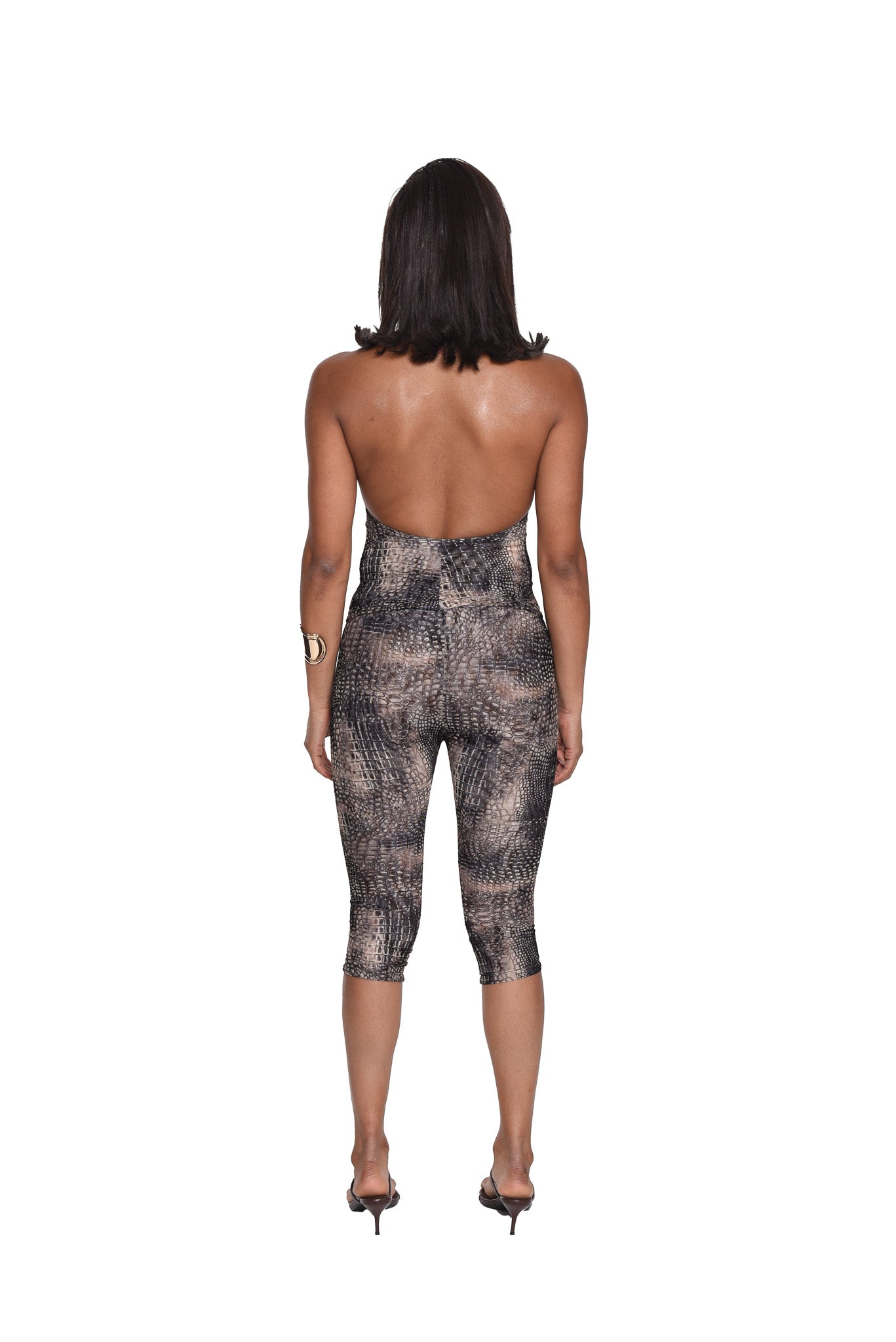 CROC HIGH NECK HALTER TOP