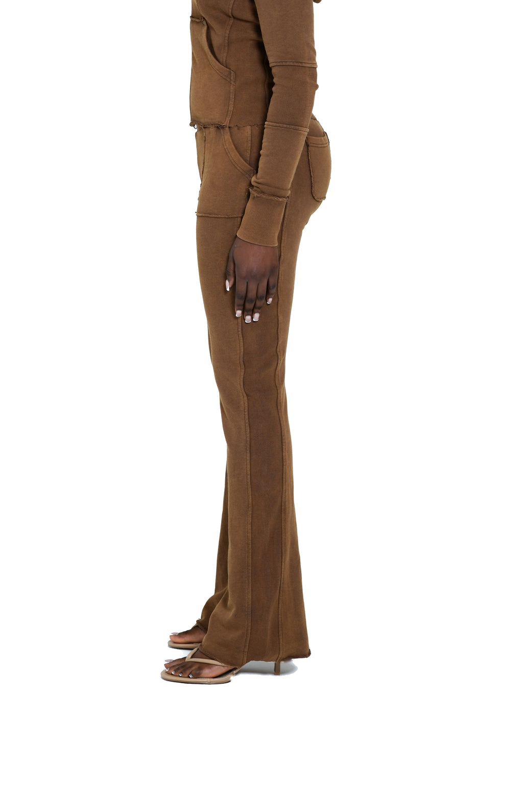 TERRAFORM FITTED JOGGER - CHESTNUT