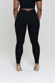 BLACK SLINKY LEGGINGS